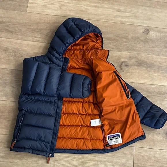 Patagonia Dark Blue Puffer Jacket with Bright Orange Interior - Picture 2 of 4